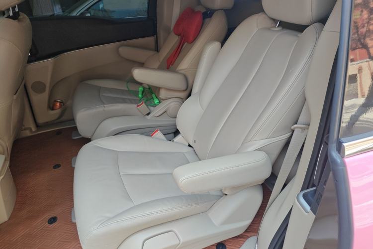 Used Buick GL8 2018 28T Luxury Model China VI Standard Interior 4