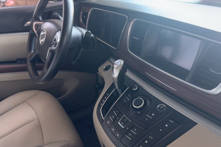 Used Buick GL8 2018 28T Luxury Model China VI Standard Interior 7