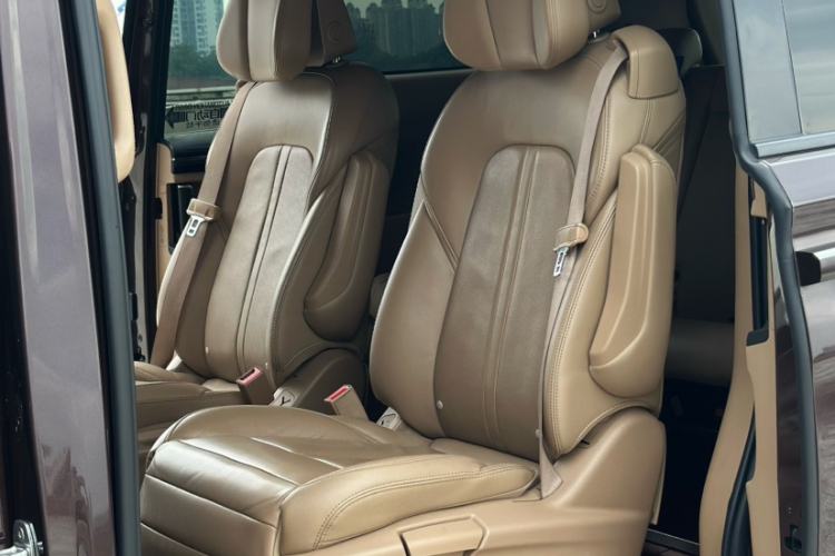 Used Buick GL8 2018 ES 28T Luxury Model China VI Standard Interior 9
