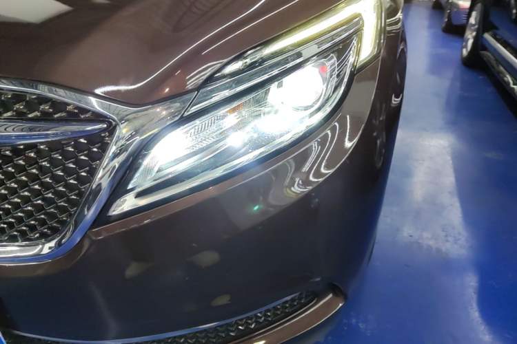 Used Buick GL8 2018 ES 28T Comfort Model China VI Standard Left Front Headlight