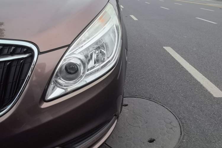 Used Buick GL8 2018 28T Luxury Model China VI Standard Left Front Headlight