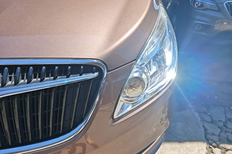 Used Buick GL8 2018 28T Luxury Model China VI Standard Left Front Headlight