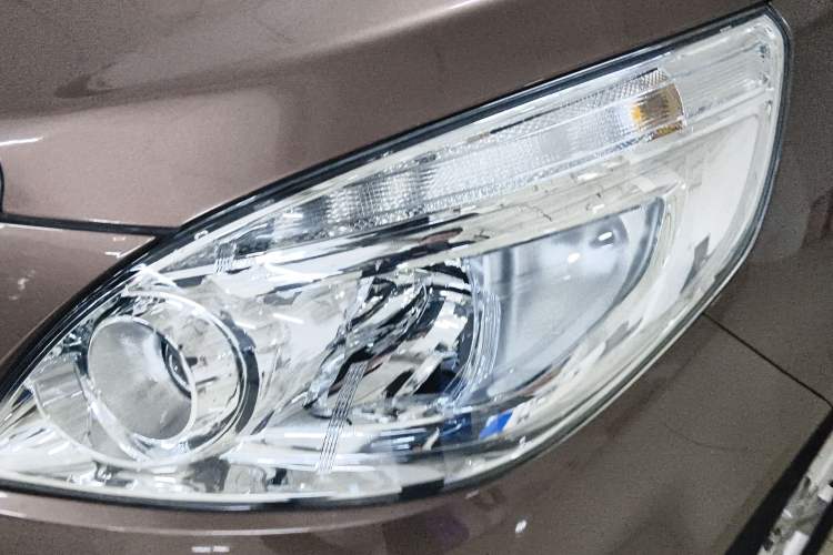 Used Buick GL8 2018 28T Luxury Model China VI Standard Left Front Headlight