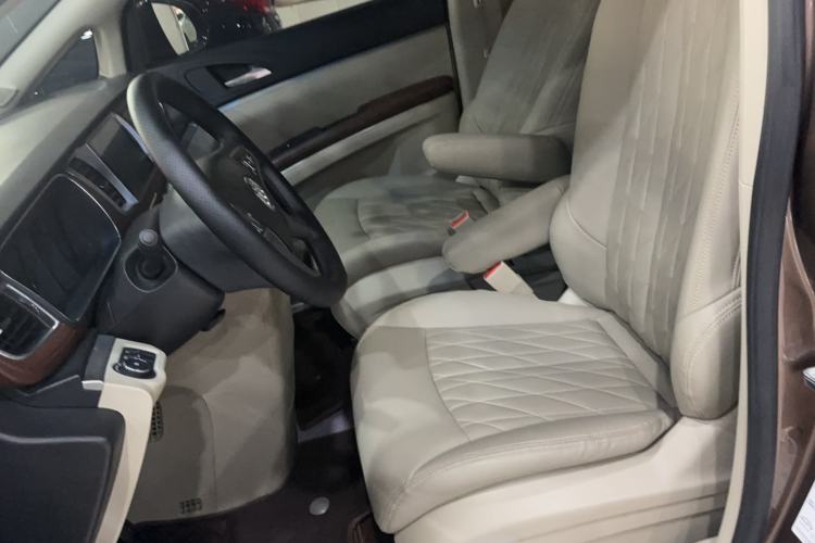 Used Buick GL8 2018 28T Comfort Model China VI Standard Left Front Seat