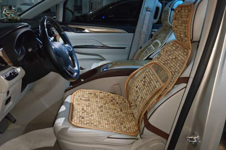 Used Buick GL8 2018 ES 28T Comfort Model China VI Standard Left Front Seat