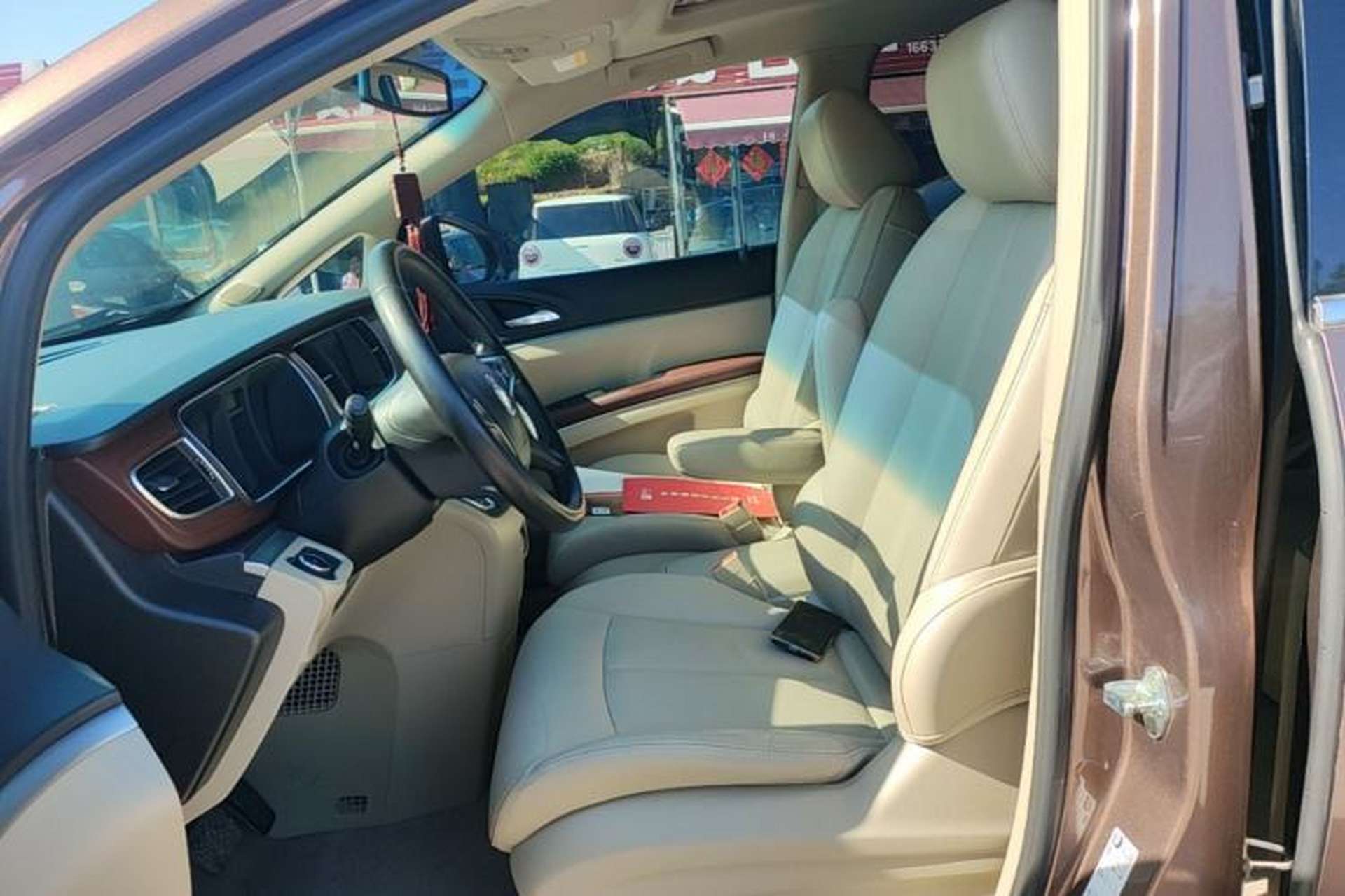 Used Buick GL8 2018 28T Luxury Model China VI Standard Left Front Seat