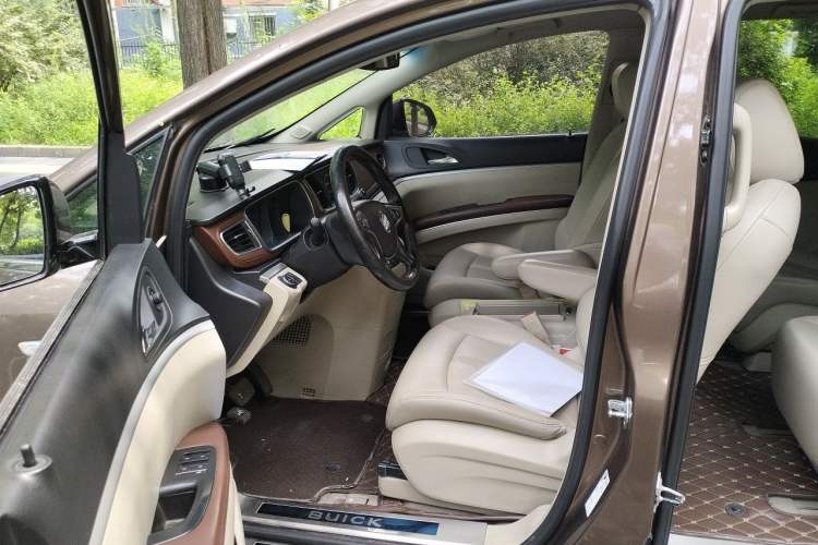 Used Buick GL8 2018 28T Luxury Model China VI Standard Left Front Seat