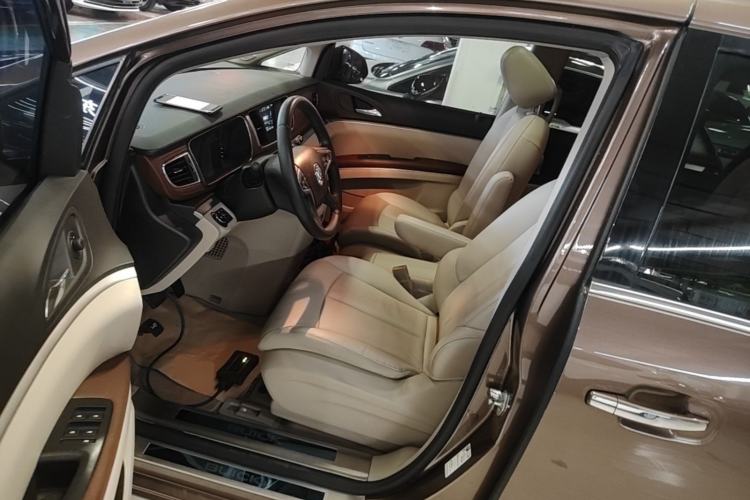 Used Buick GL8 2018 28T Luxury Model China VI Standard Left Front Seat