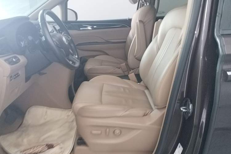 Used Buick GL8 2018 ES 28T Flagship Model China VI Standard Left Front Seat