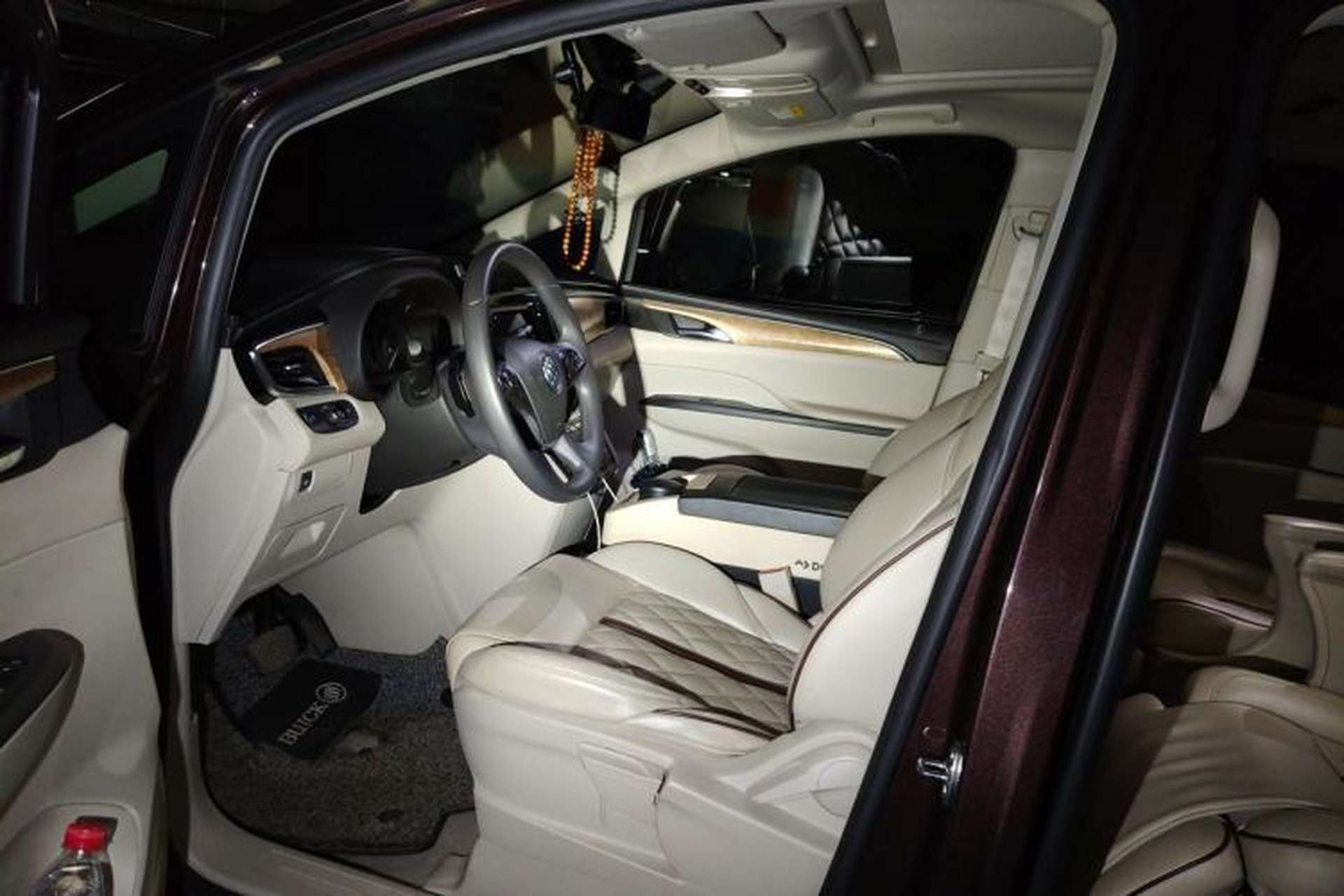 Used Buick GL8 2018 ES 28T Comfort Model China VI Standard Left Front Seat