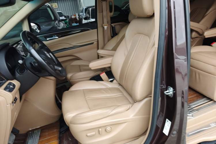 Used Buick GL8 2018 ES 28T Flagship Model China VI Standard Left Front Seat
