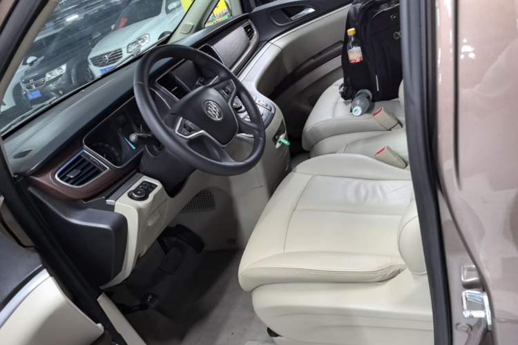 Used Buick GL8 2018 28T Luxury Model China VI Standard Left Front Seat