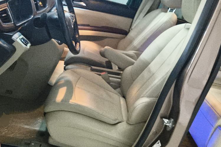 Used Buick GL8 2018 28T Luxury Model China VI Standard Left Front Seat