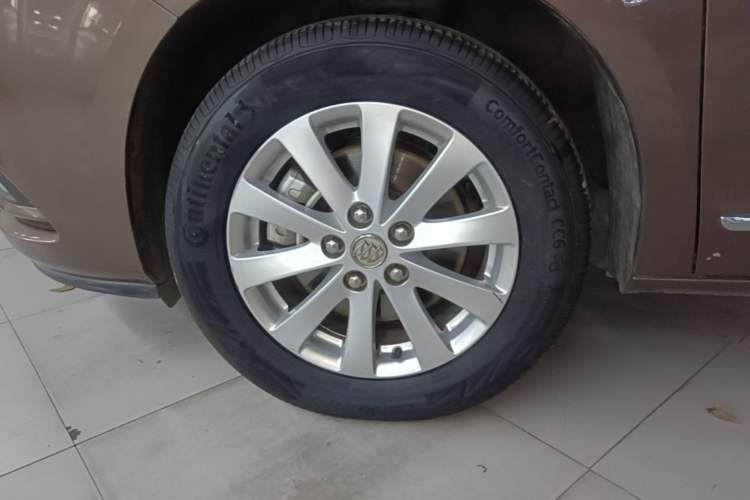 Used Buick GL8 2018 28T Prestige Version China VI Standard Left Front Wheel Hub