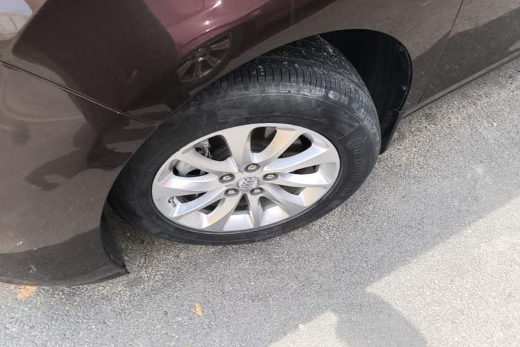 Used Buick GL8 2018 ES 28T Comfort Model China VI Standard Left Front Wheel Hub