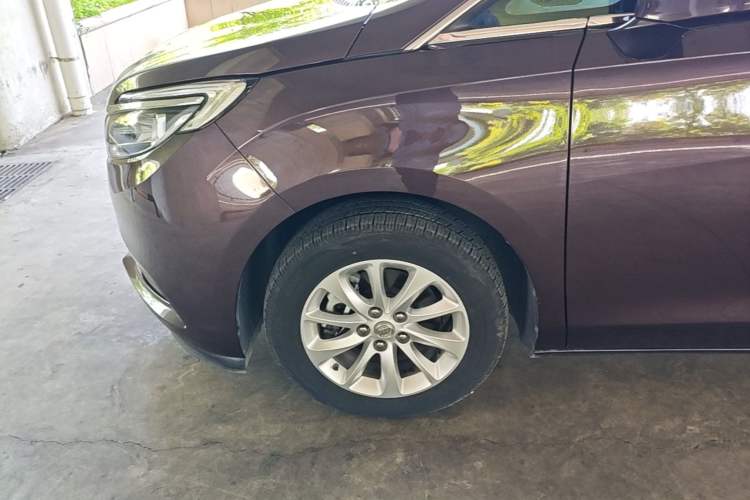 Used Buick GL8 2018 ES 28T Comfort Model China VI Standard Left Front Wheel Hub