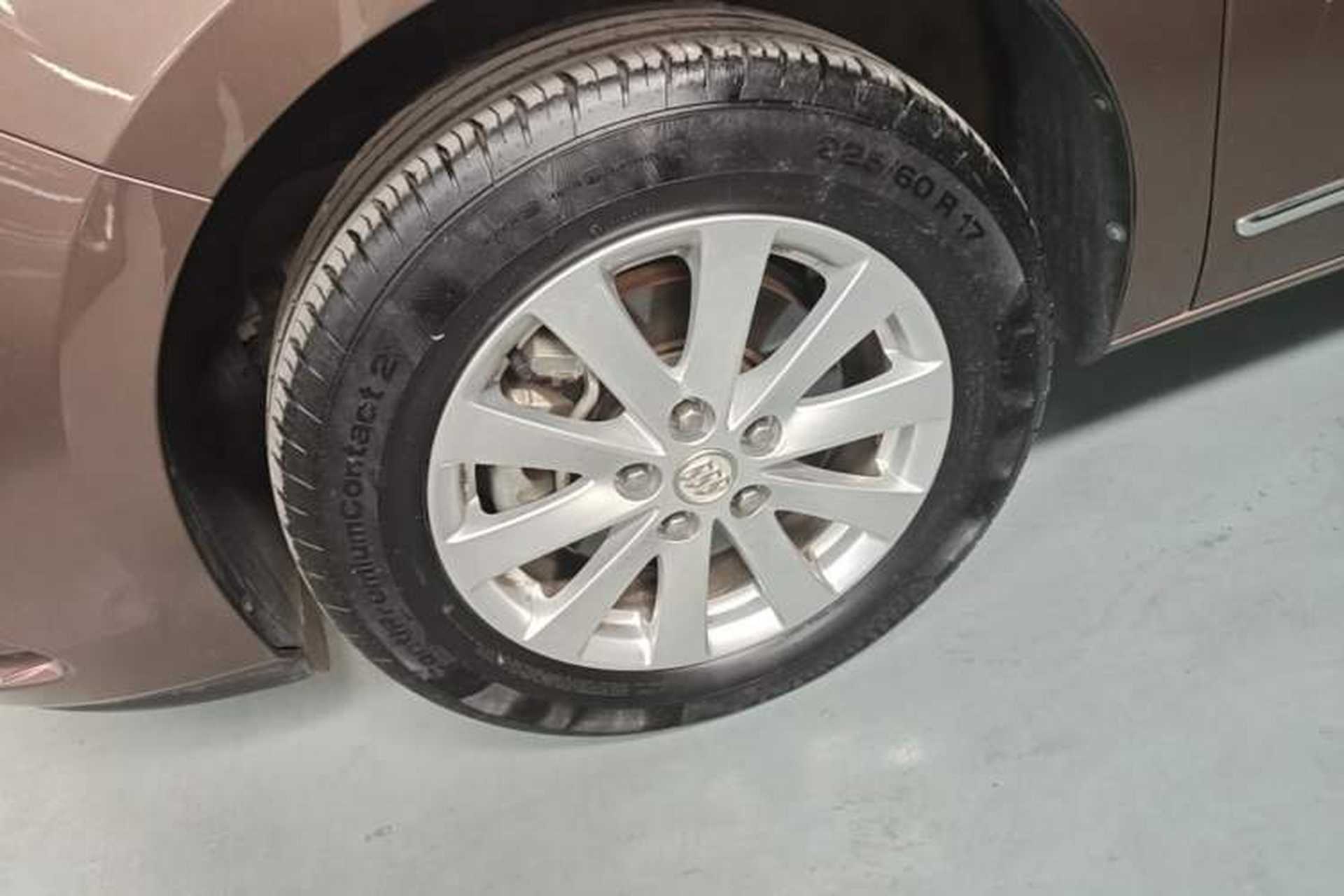 Used Buick GL8 2018 28T Prestige Version China VI Standard Left Front Wheel Hub