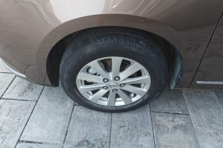 Used Buick GL8 2018 28T Prestige Version China VI Standard Left Front Wheel Hub