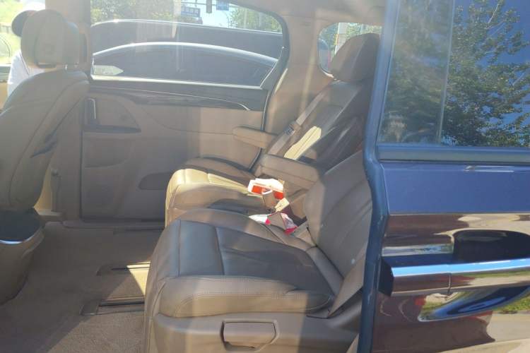 Used Buick GL8 2018 ES 28T Luxury Model China VI Standard Left Rear Seat