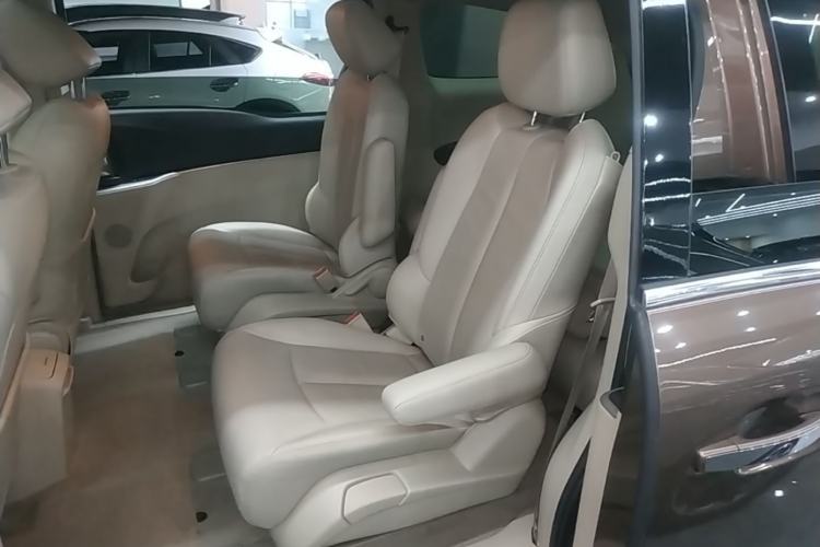 Used Buick GL8 2018 28T Luxury Model China VI Standard Left Rear Seat