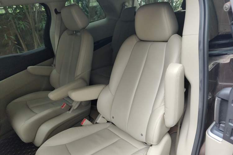 Used Buick GL8 2018 28T Luxury Model China VI Standard Left Rear Seat