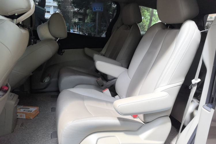 Used Buick GL8 2018 28T Luxury Model China VI Standard Left Rear Seat