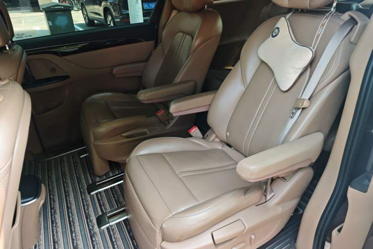 Used Buick GL8 2018 ES 28T Luxury Model China VI Standard Left Rear Seat