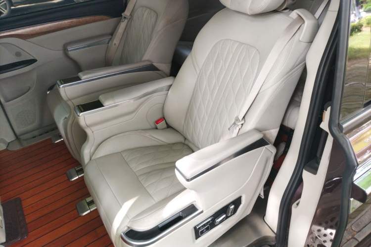 Used Buick GL8 2018 ES 28T Comfort Model China VI Standard Left Rear Seat