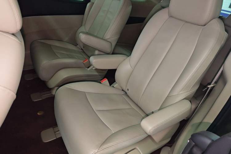 Used Buick GL8 2018 28T Luxury Model China VI Standard Left Rear Seat