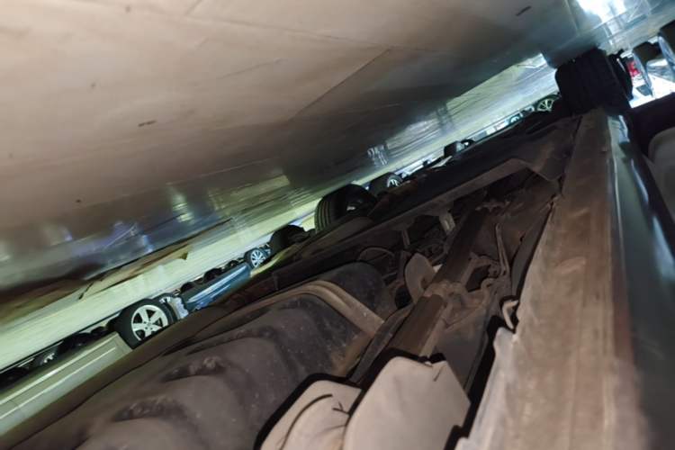 Used Buick GL8 2018 28T Luxury Model China VI Standard Left Side Sill