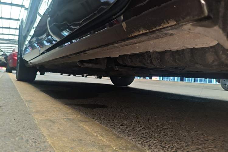 Used Buick GL8 2018 ES 28T Luxury Model China VI Standard Left Side Sill