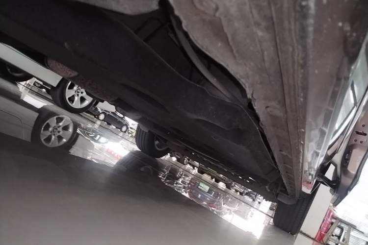 Used Buick GL8 2018 28T Luxury Model China VI Standard Left Side Sill