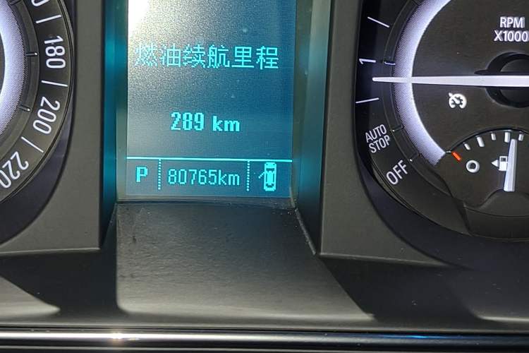 Used Buick GL8 2018 28T Luxury Model China VI Standard Odometer Close Up