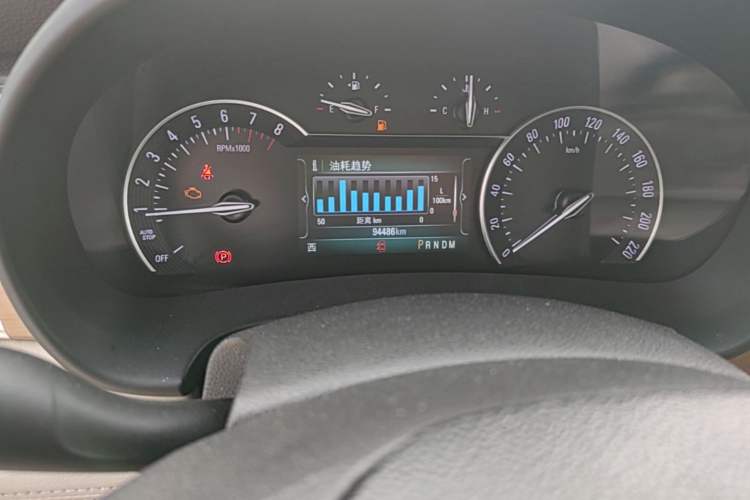 Used Buick GL8 2018 ES 28T Comfort Model China VI Standard Odometer Close Up
