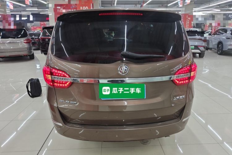 Used Buick GL8 2018 28T Luxury Model China VI Standard Rear