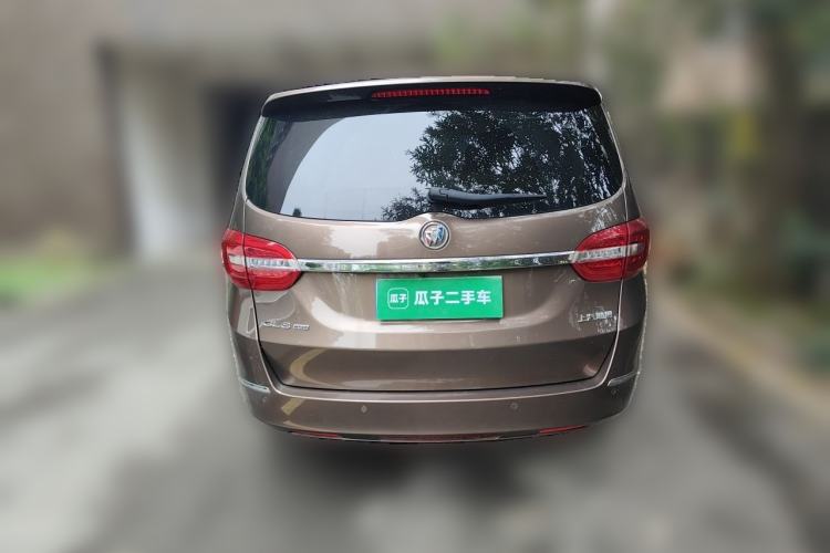 Used Buick GL8 2018 28T Luxury Model China VI Standard Rear
