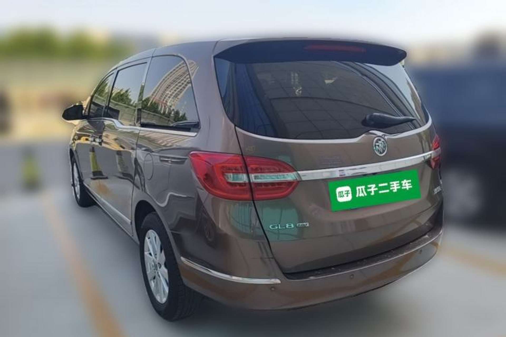 Used Buick GL8 2018 28T Luxury Model China VI Standard Rear Left 45 Deg