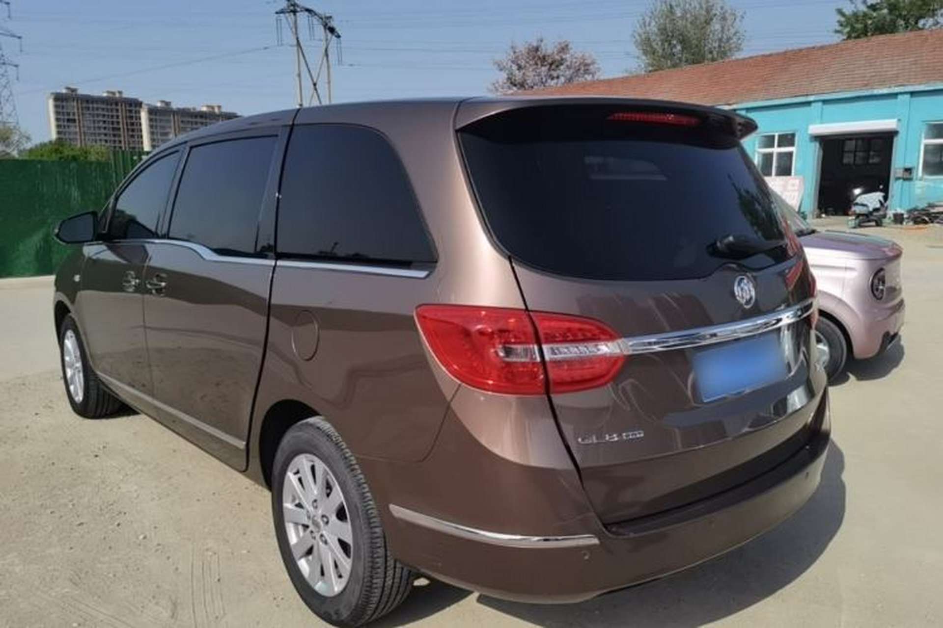Used Buick GL8 2018 28T Luxury Model China VI Standard Rear Left 45 Deg