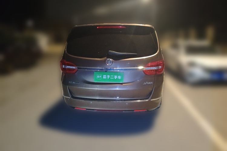 Used Buick GL8 2018 28T Luxury Model China VI Standard Rear