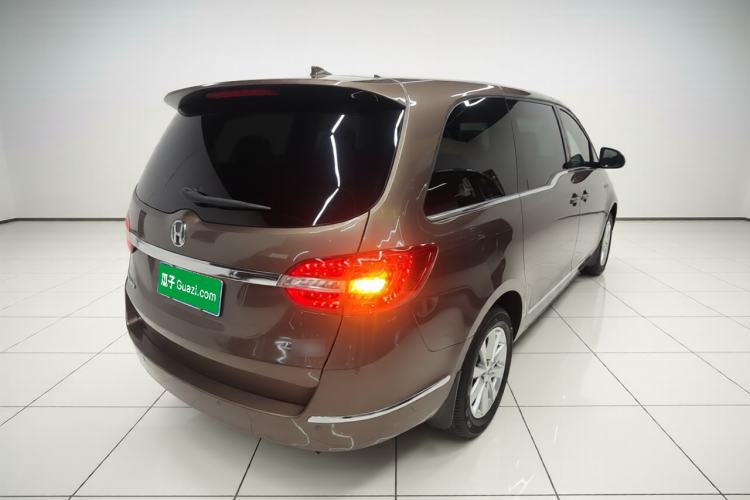 Used Buick GL8 2018 28T Luxury Model China VI Standard Rear Right 45 Deg