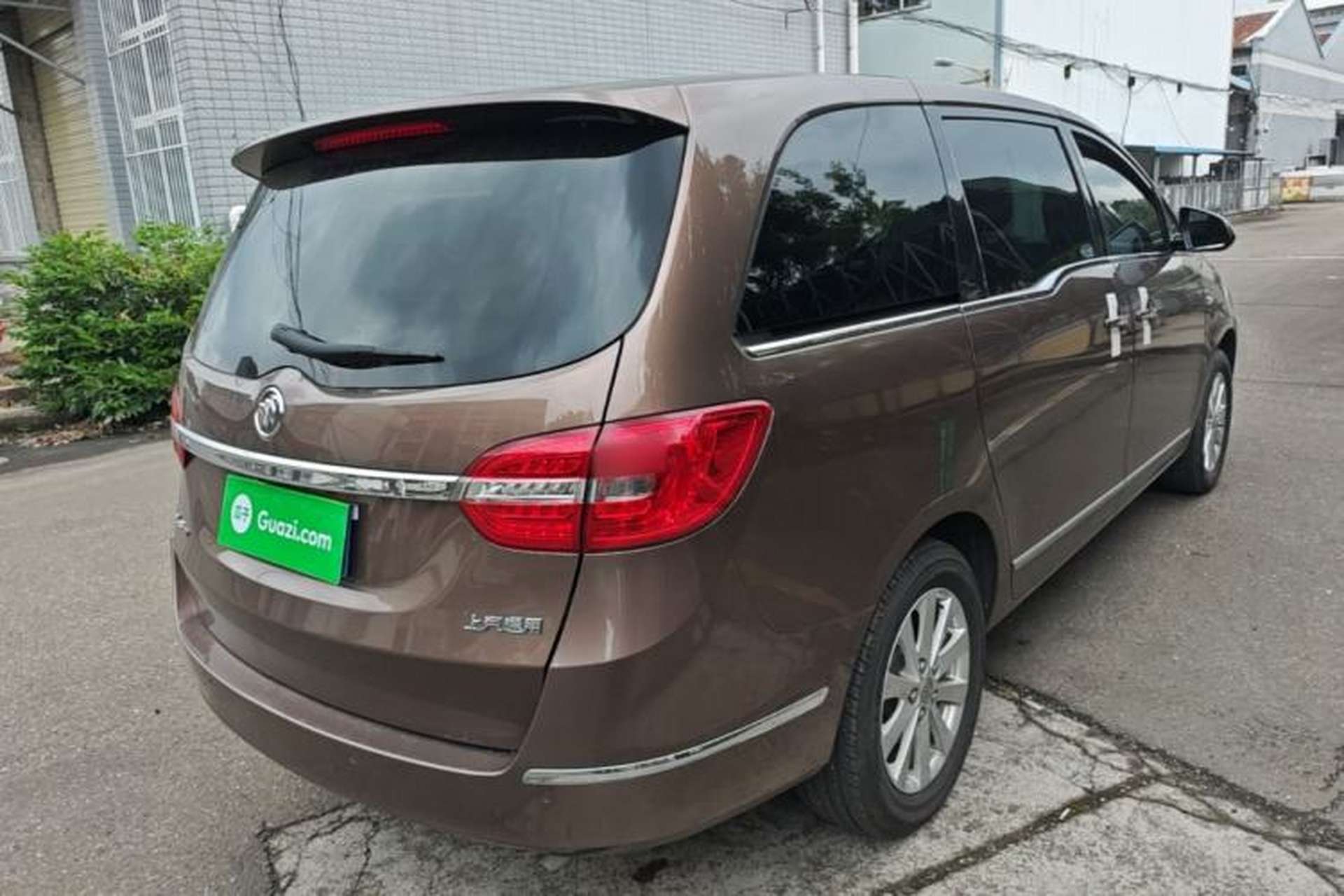 Used Buick GL8 2018 28T Luxury Model China VI Standard Rear Right 45 Deg