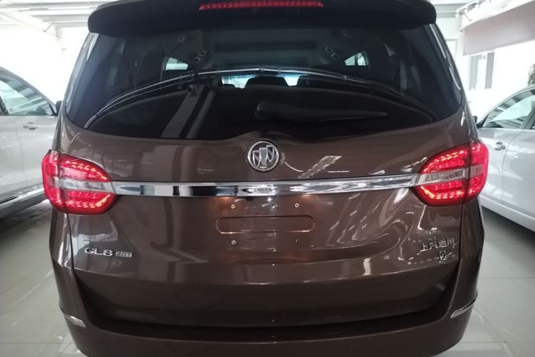 Used Buick GL8 2018 28T Luxury Model China VI Standard Rear