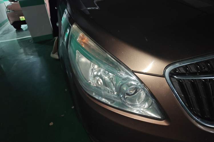 Used Buick GL8 2018 28T Luxury Model China VI Standard Right Front Headlight