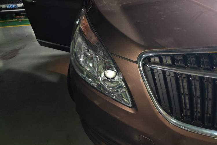 Used Buick GL8 2018 28T Prestige Version China VI Standard Right Front Headlight