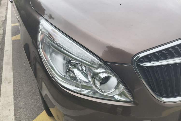 Used Buick GL8 2018 28T Prestige Version China VI Standard Right Front Headlight