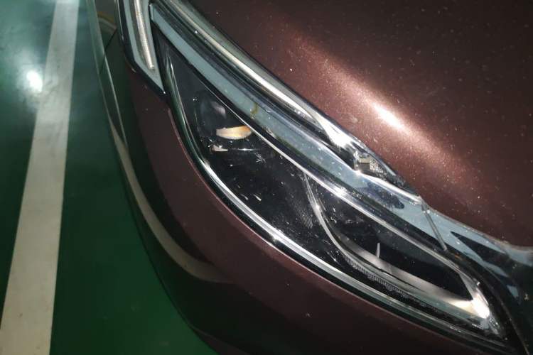 Used Buick GL8 2018 ES 28T Flagship Model China VI Standard Right Front Headlight