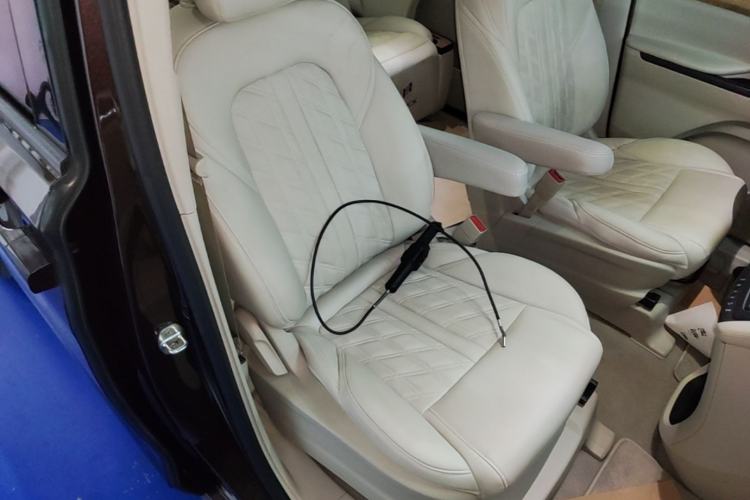 Used Buick GL8 2018 ES 28T Comfort Model China VI Standard Right Front Seat