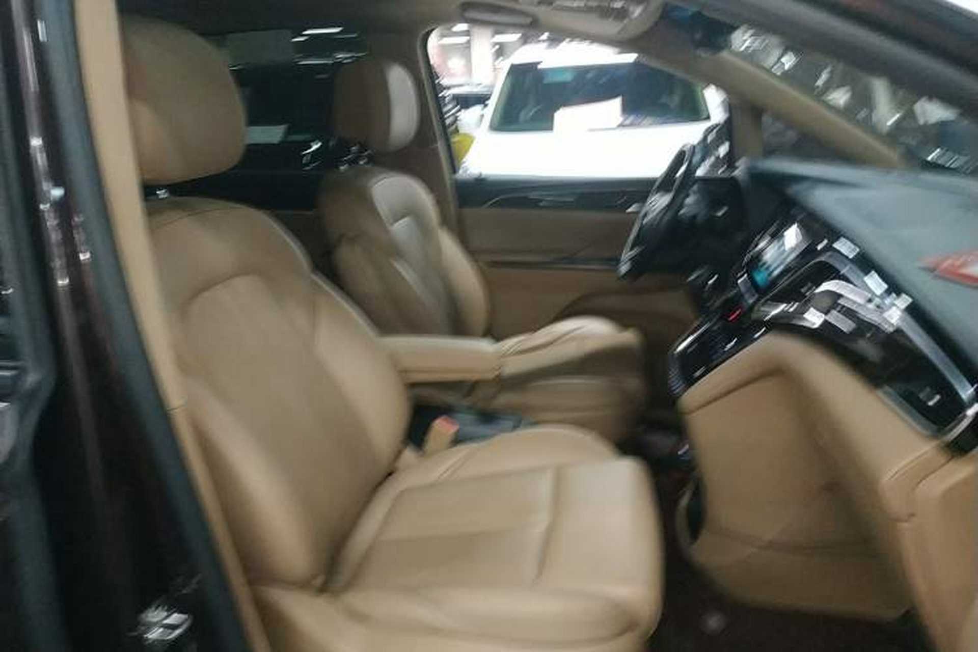 Used Buick GL8 2018 ES 28T Flagship Model China VI Standard Right Front Seat