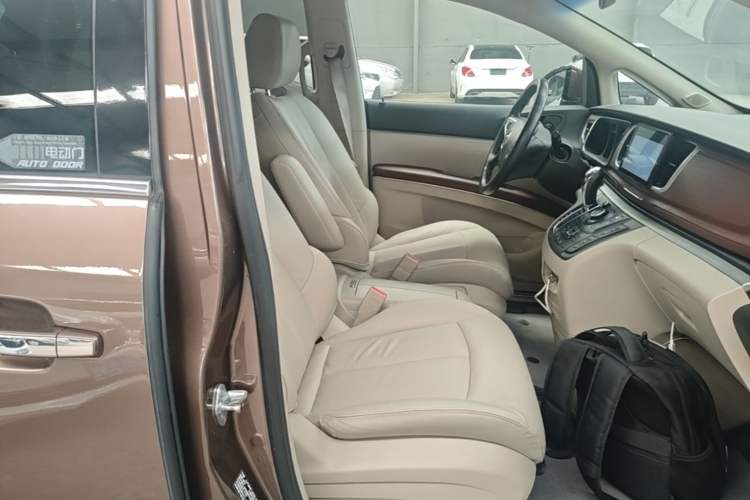 Used Buick GL8 2018 28T Prestige Version China VI Standard Right Front Seat