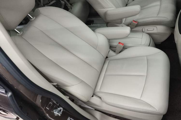 Used Buick GL8 2018 28T Prestige Version China VI Standard Right Front Seat